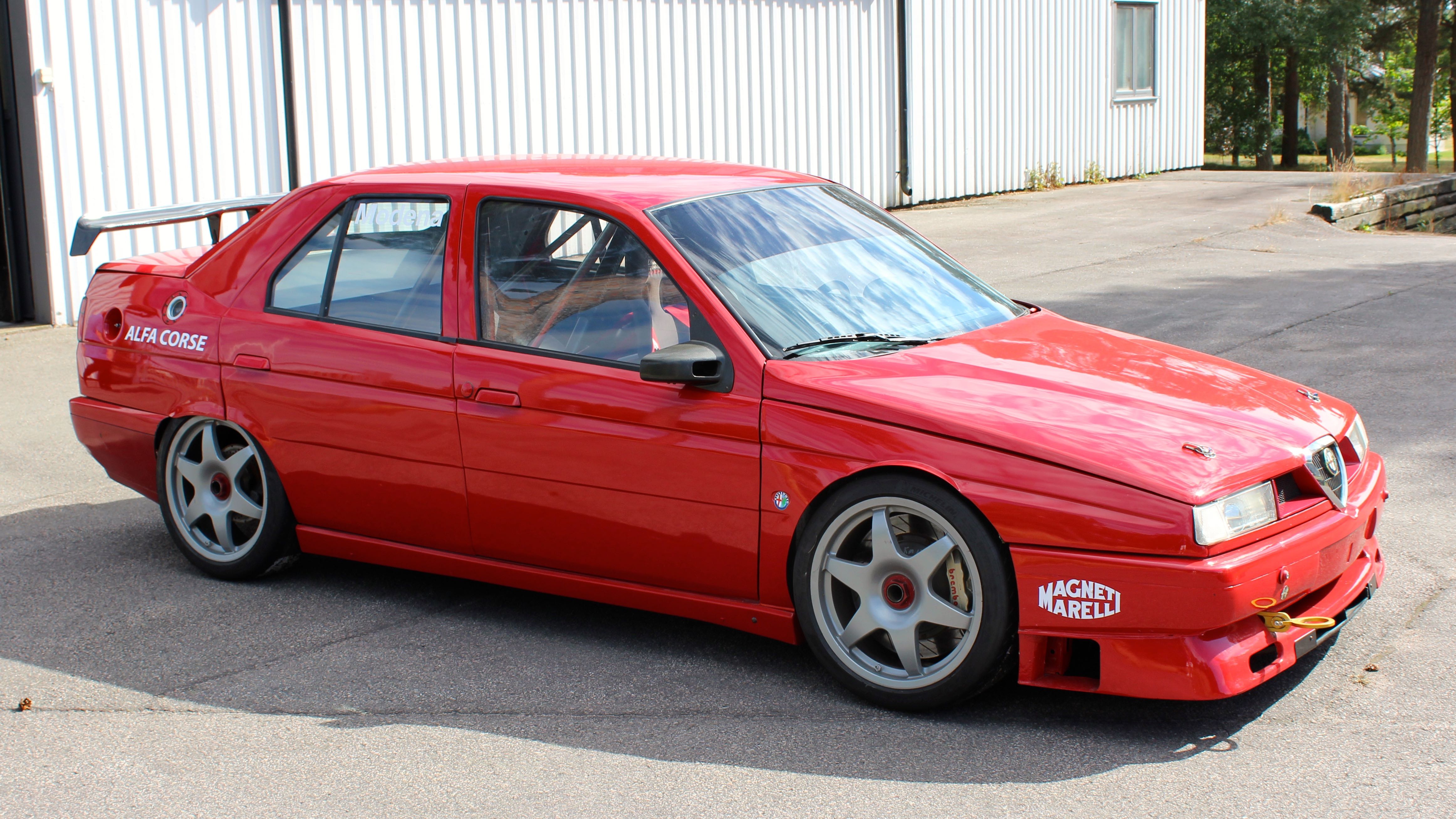 alfa Romeo 155 ny snett framifrån höger