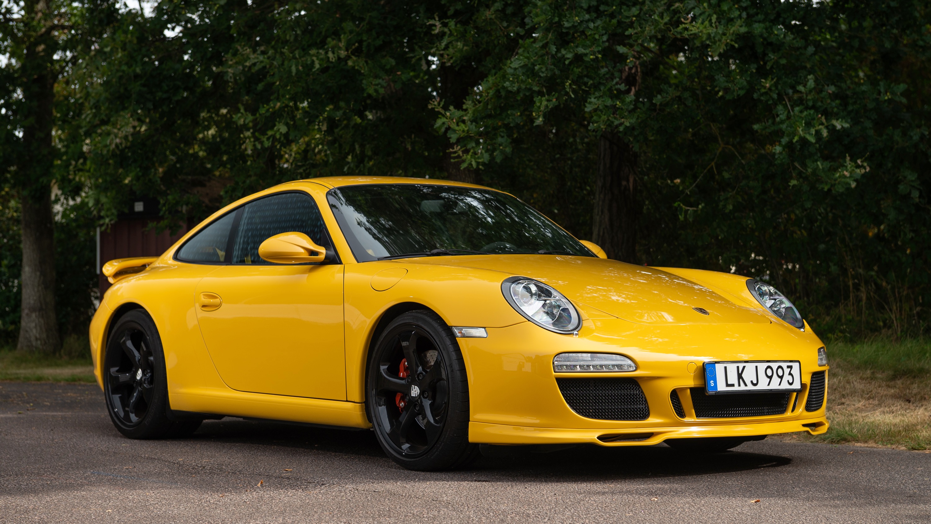 Porsche 997 snett fram hö