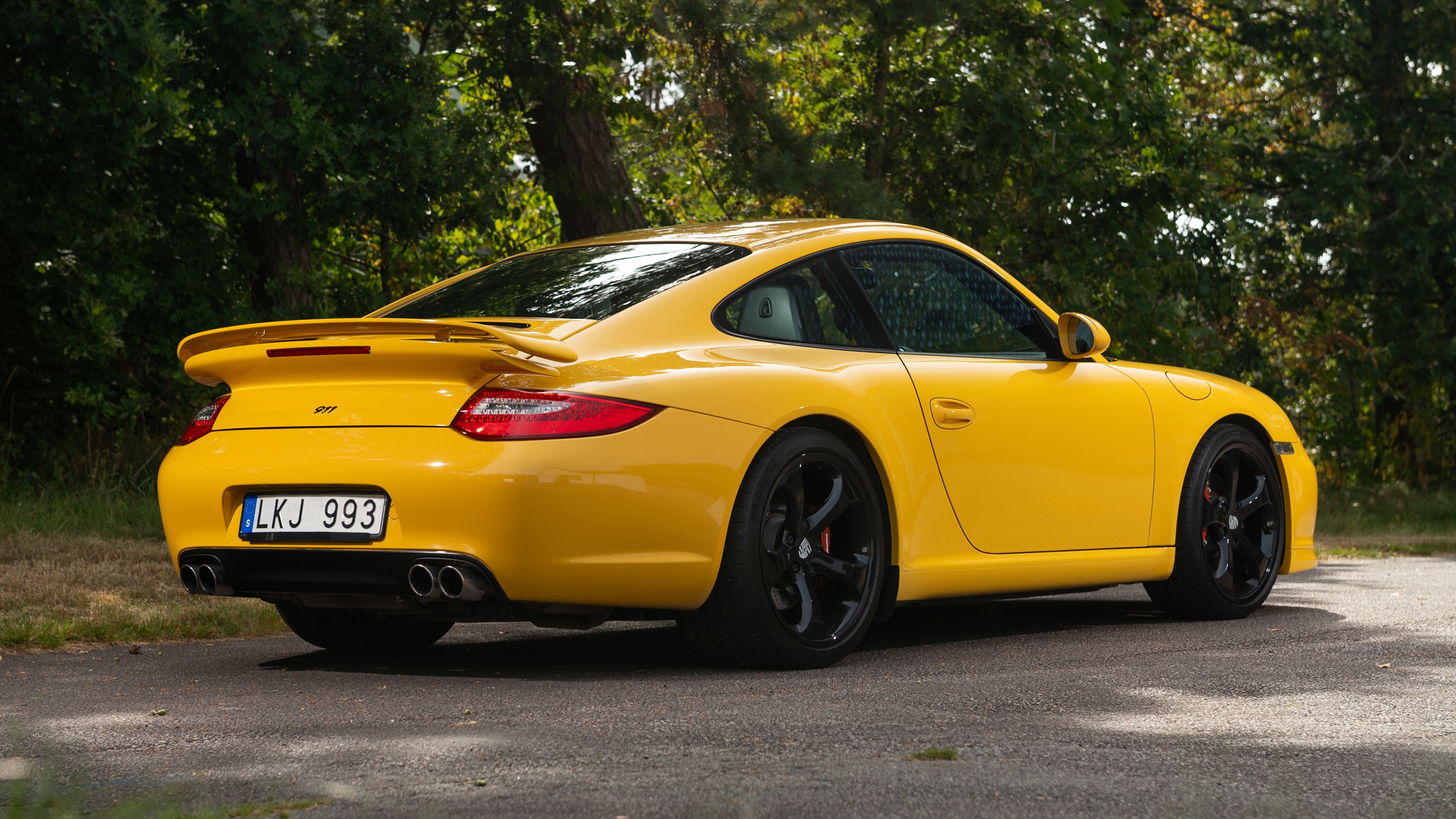 Porsche 997 snett bak hö