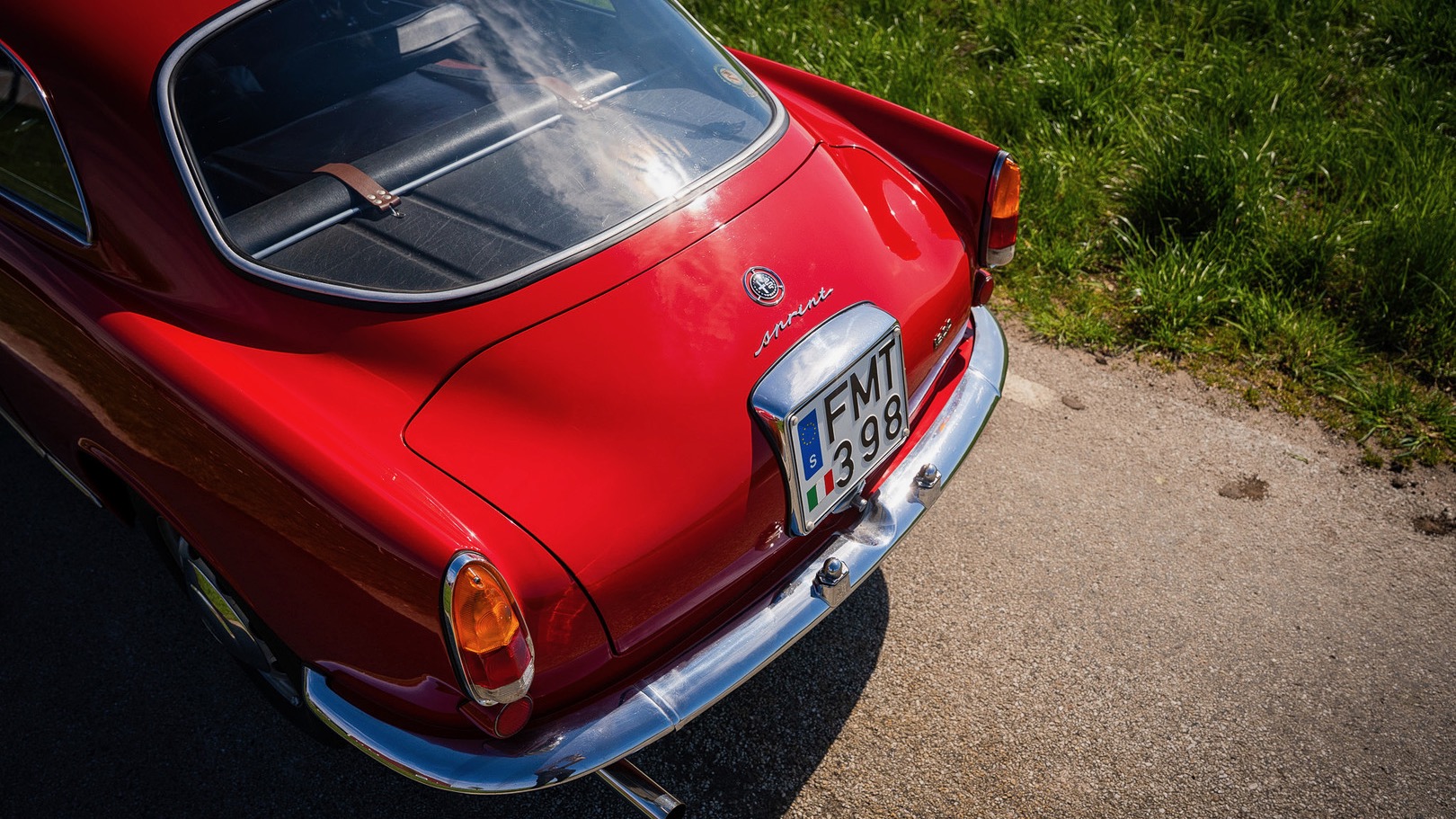 Alfa snett uppifrån