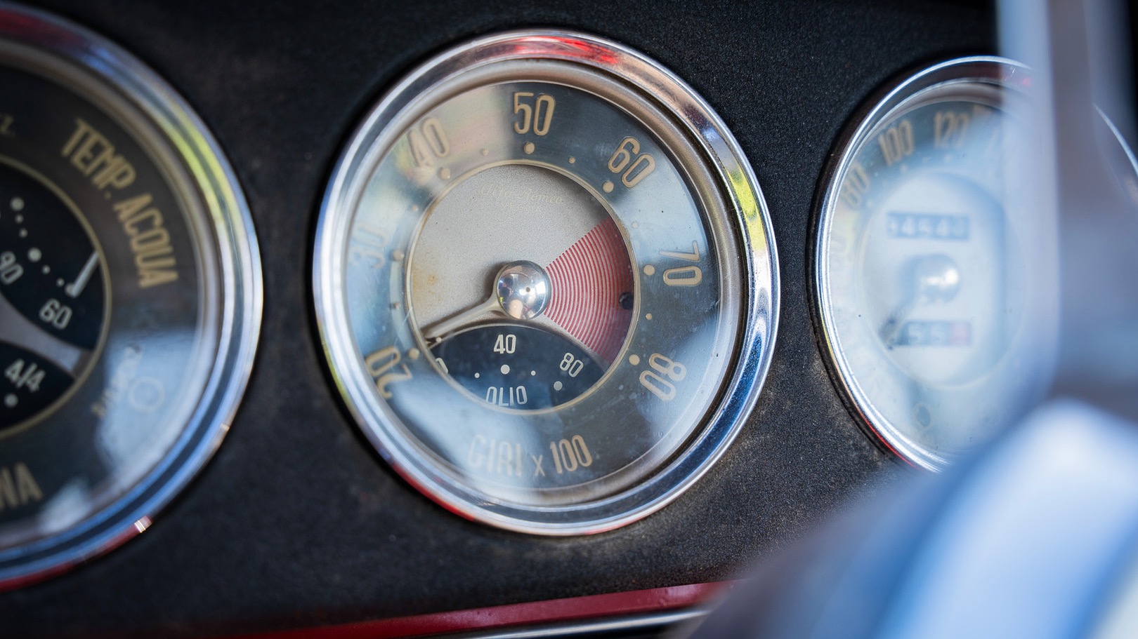 Alfa Giulia detalj varvräknare